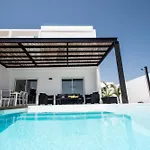 Serena 38 - Heated Pool, Sea Views, Ac, High Speed Internet *