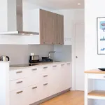 Serena 38 - Heated Pool, Sea Views, Ac, High Speed Internet 别墅