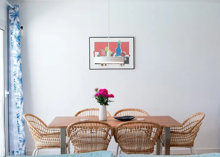 Serena 38 - Heated Pool, Sea Views, Ac, High Speed Internet