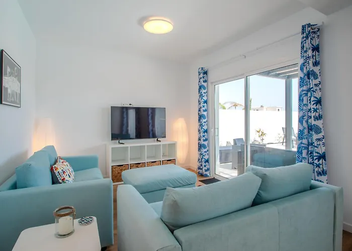 Serena 38 - Heated Pool, Sea Views, Ac, High Speed Internet Вилла