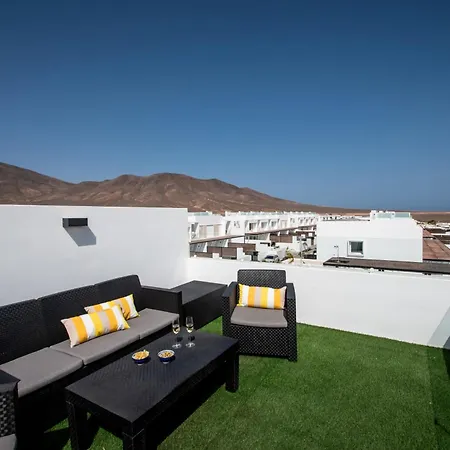 Villa Serena 38 - Heated Pool, Sea Views, Ac, High Speed Internet Playa Blanca (Lanzarote)
