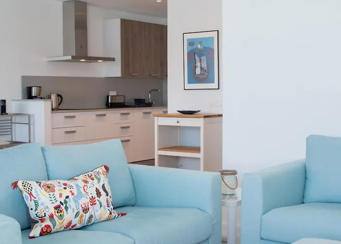 Serena 38 - Heated Pool, Sea Views, Ac, High Speed Internet וילה