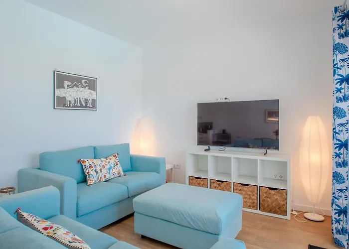 Serena 38 - Heated Pool, Sea Views, Ac, High Speed Internet