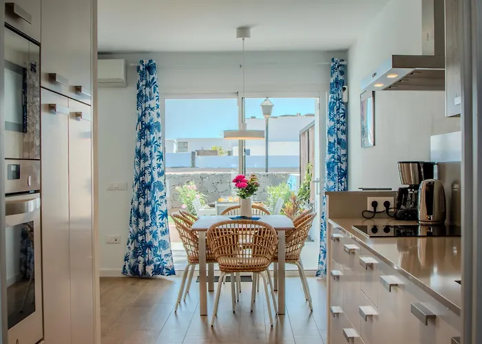 Serena 38 - Heated Pool, Sea Views, Ac, High Speed Internet 빌라